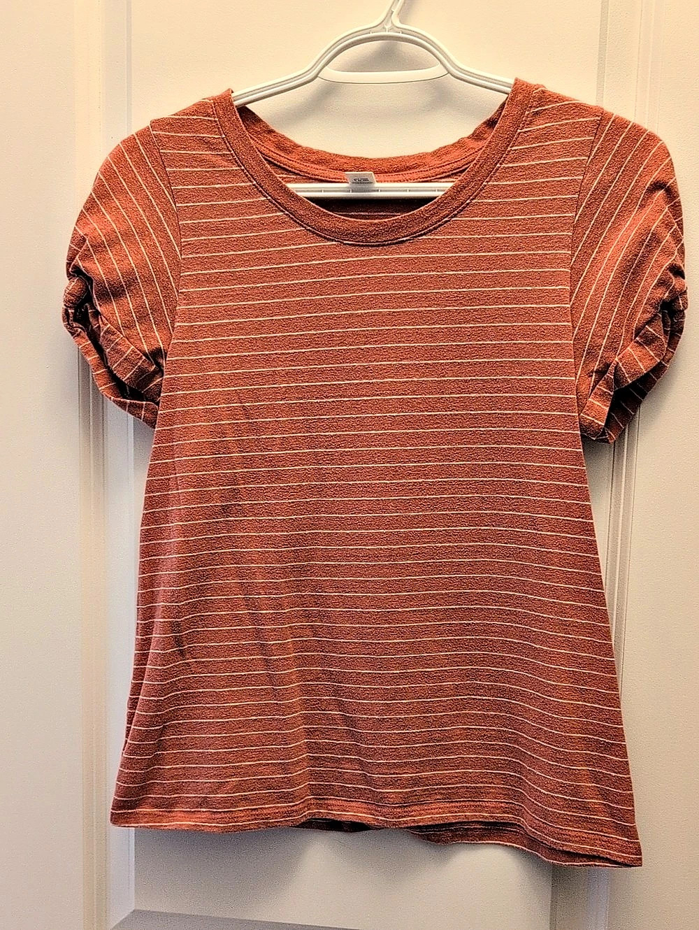 Old Navy Striped Short Sleeve Tee in Orange & White Size Small